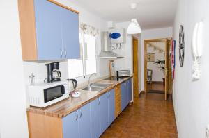 Comfortable apartment in Lomo Quiebre, sea view and mountain