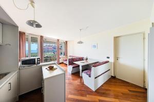 San Sivino Apartments with pool by Wonderful Italy