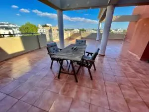 3Bdr apt Pizza Hut By Platform 357 - Strovolos