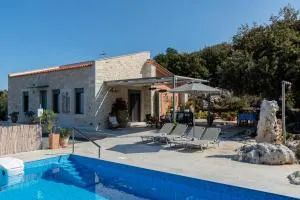 Casa Spanos - 普林斯