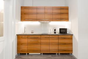 De Luxe Suite in The Absolute Center