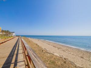 Cubos La Bambera First Line Beach