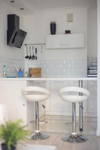 Rondo ONZ Business Apartment by BookingHost