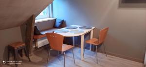 Old Town Cute Flat 2 beds 2 baths