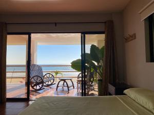 Popoyo Beachfront Apartment, Oceanview and Terrace