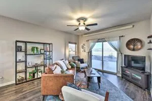 Modern Poncha Springs Townhome with Mtn Views! - Villa Grove