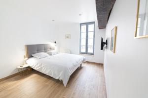 B&B / Chambres d'hotes demeure de prestige centre ville Nogent Sur Seine : photos des chambres