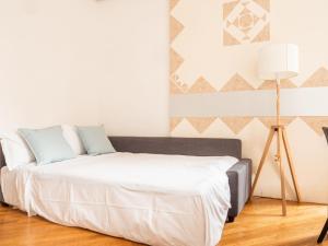 The Best Rent - Two-bedroom apartment in Maciachini district