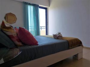 Duplex with sea views, garden and terrace