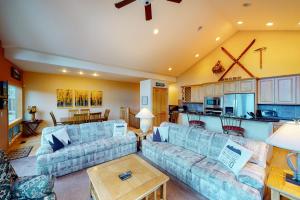 Teller Townhomes 106