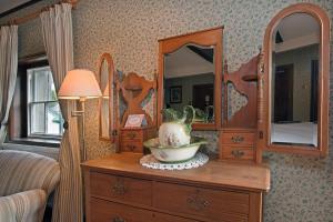 Deluxe Double or Twin Room with River View room in Hodgkinsons Hotel & Restaurant