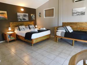 Riverbend Cottage Cabin - Little Heaven