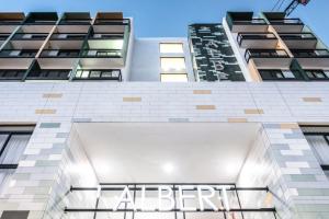 1 on albert Studio Apartments