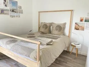 Résidence des 3 îles, en plein centre-ville, à 5 min des plages, 3 appartements neufs - Lantic