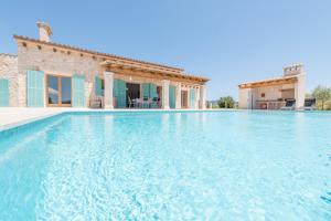 Finca Sa Vinya by Mallorca House Rent