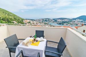 Apartments Villa Dadić