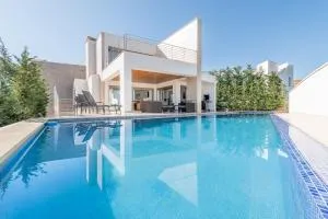 Villa Es Falcons - 卡拉罗曼蒂卡