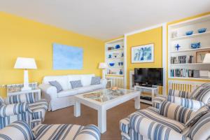 Chalet Frente Faro Portoclom