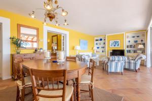 Chalet Frente Faro Portoclom