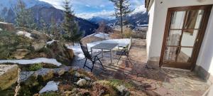 Ferienwohnung 4 Personen Alleinlage am Wald Nähe Skigebiet Hochzeiger