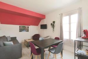 Chez Benjamin - Face au château dAzay-le-Rideau