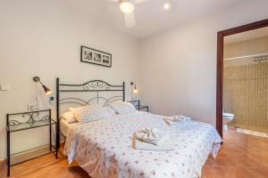 Finca Alcina by Mallorca House Rent