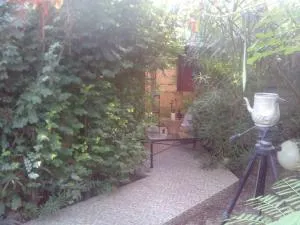 Lovely 3-Bdrm Cottage w Private Patios Pkg Sanyang - Sanyang