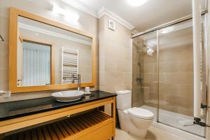 Beachfront Atlantic View A09