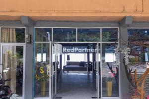 Aquino Marito Homestay Mitra RedDoorz