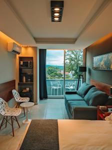 Pinares del Cerro Resort & Suites