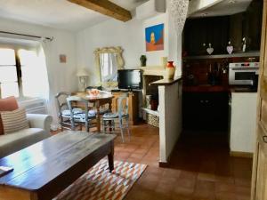 Appartements Ravissant studio climatise Gambetta Misericorde au coeur de Saint-Tropez : photos des chambres