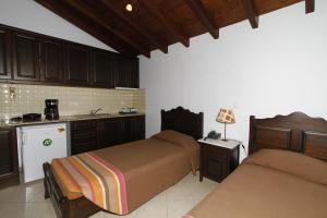 Two-Bedroom Apartment (4 Adults)