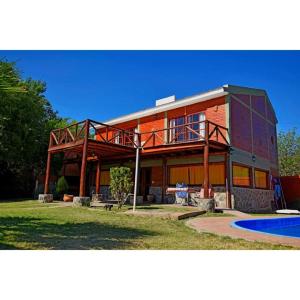 El Rancho Casa de Campo Exclusiva en Villa de Las Rosas Los impuestos que figuran en la publicación no se cobran