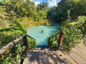 Fervedouro e pousada Por Enquanto - Angical