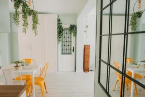 Apartamento natural 2 dormitorios y garaje