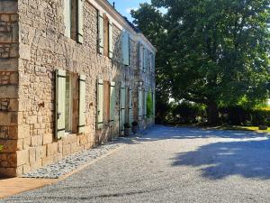 B&B / Chambres d'hotes Logis de Tirac : photos des chambres