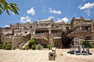 Artemis Apartments