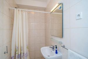 Deluxe Rooms with a terrace view at Old City Gate