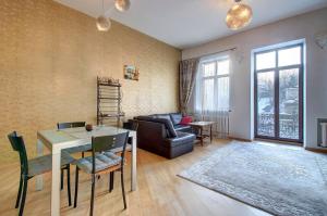 Romantic City Center Apartment in Old Town