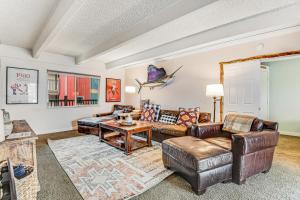 Ski and Racquet Club 203B