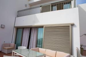 2 Bedrooms Apartment In Magnolia Golf Resort, La Caleta
