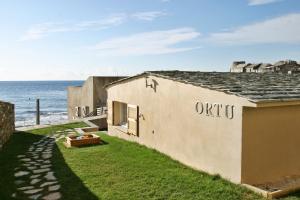 Maisons de vacances Maison de 3 chambres a Erbalunga a 10 m de la plage avec vue sur la mer jardin clos et wifi : photos des chambres