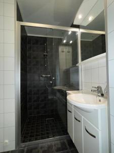 Presttind - Studio apartment with free parking