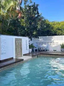 Serenity - Picnic Bay