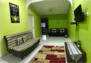 Kinaz homestay - Bandar Meru Raya