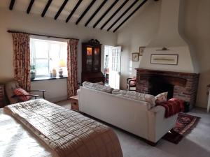 The Shippon, Parc yr Odyn, Pentraeth, Anglesey LL75 8UL