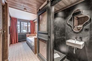 Appart'hotels HOTEL LE VAL D'ISERE : photos des chambres