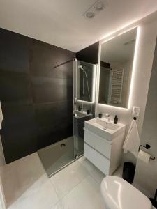 Apartament 8015