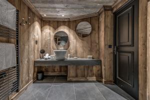 Appart'hotels HOTEL LE VAL D'ISERE : photos des chambres