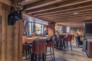 Appart'hotels HOTEL LE VAL D'ISERE : photos des chambres